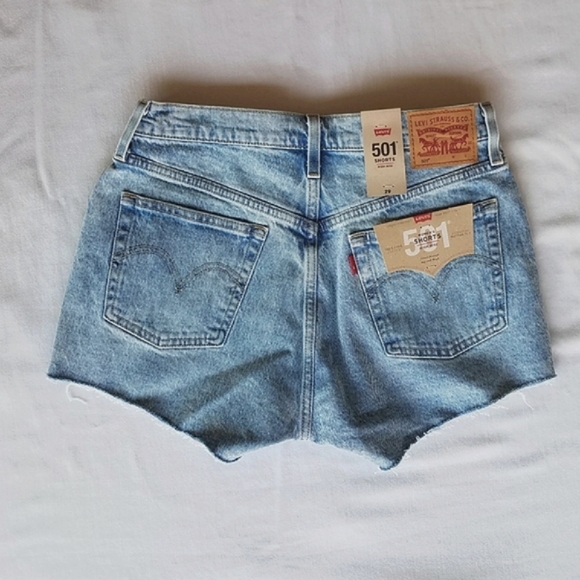 Levi's Original Classic 501 Buttonfly High Rise Denim Short - Picture 6 of 8